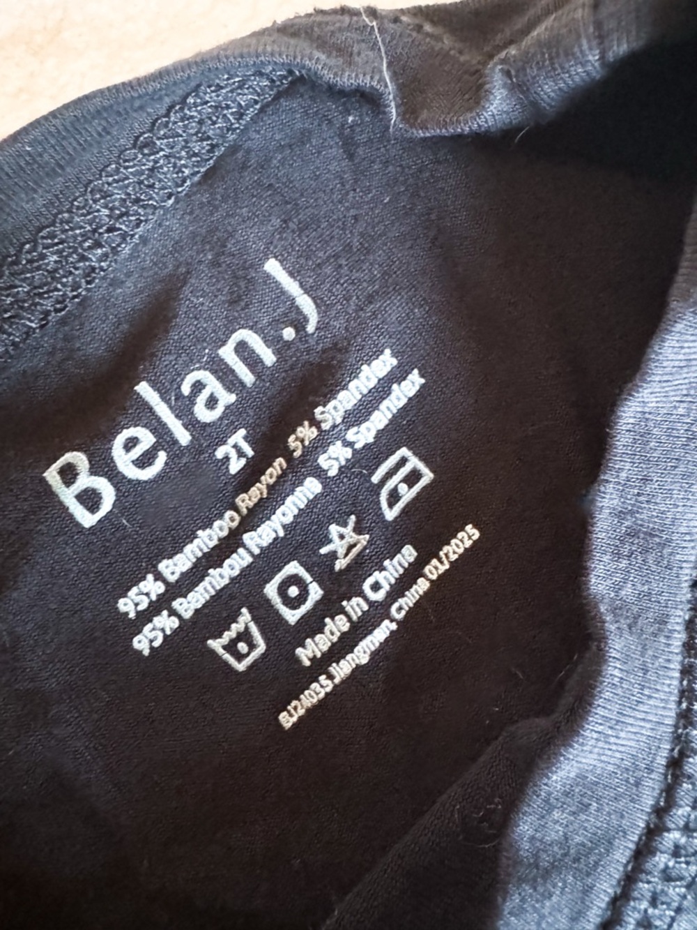 Belan.J 🇨🇦 • Tee - Picture 4 of 4